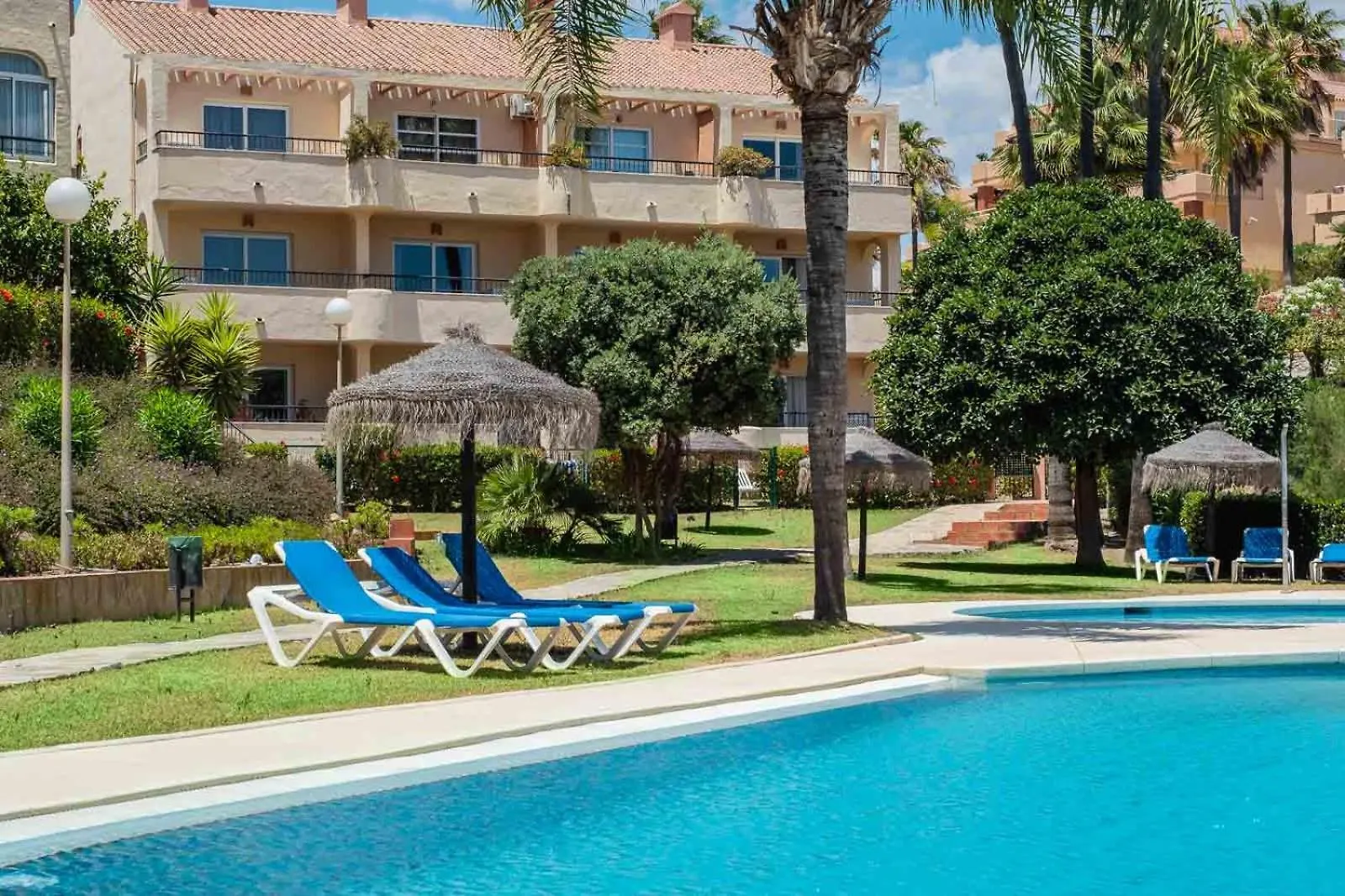 Family & Beach Apartments Mijas Costa & Fuengirola By Alfresco Stays El Faro Spanien