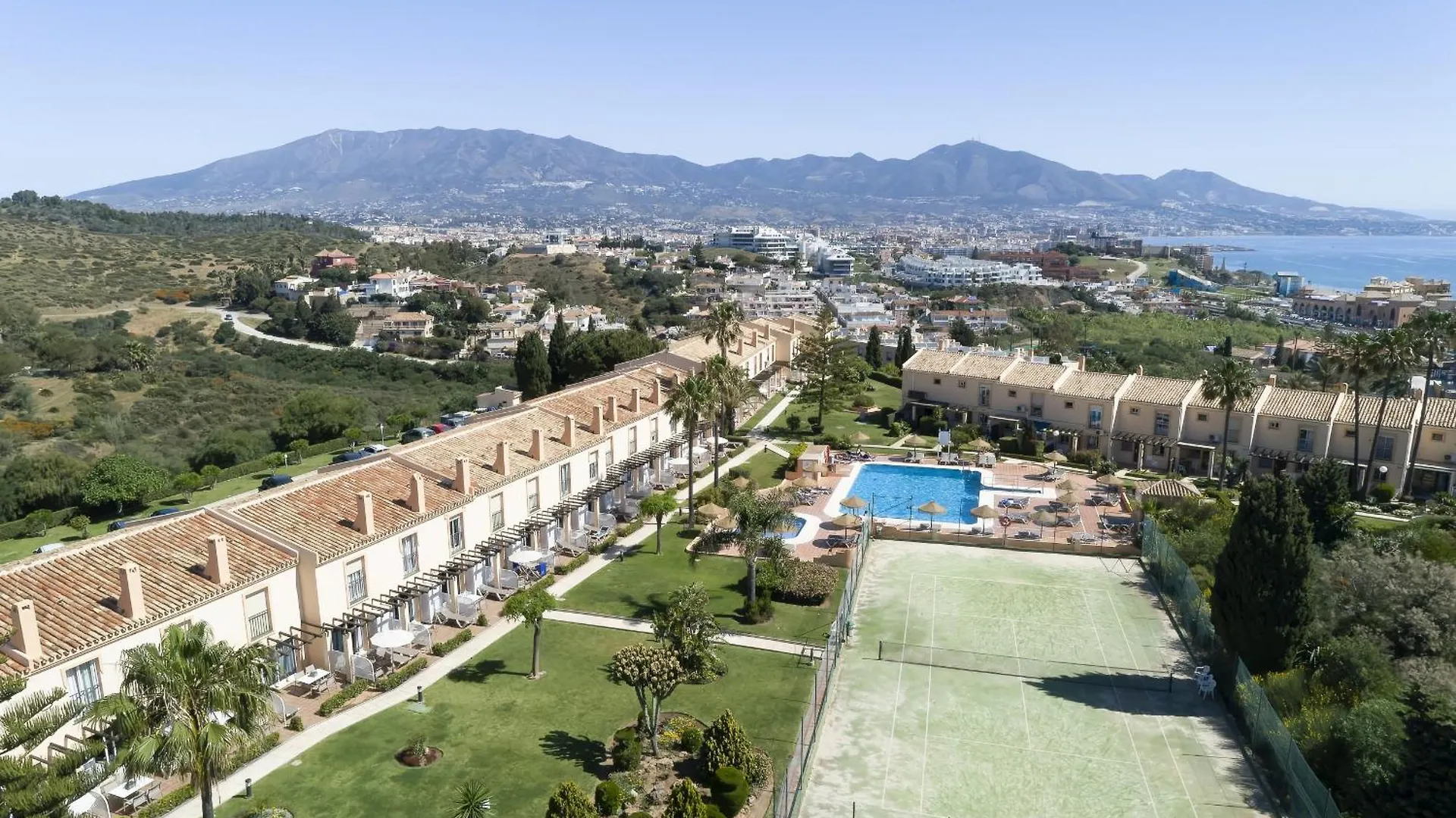 Family & Beach Apartments Mijas Costa & Fuengirola By Alfresco Stays El Faro 0*,  Spanien