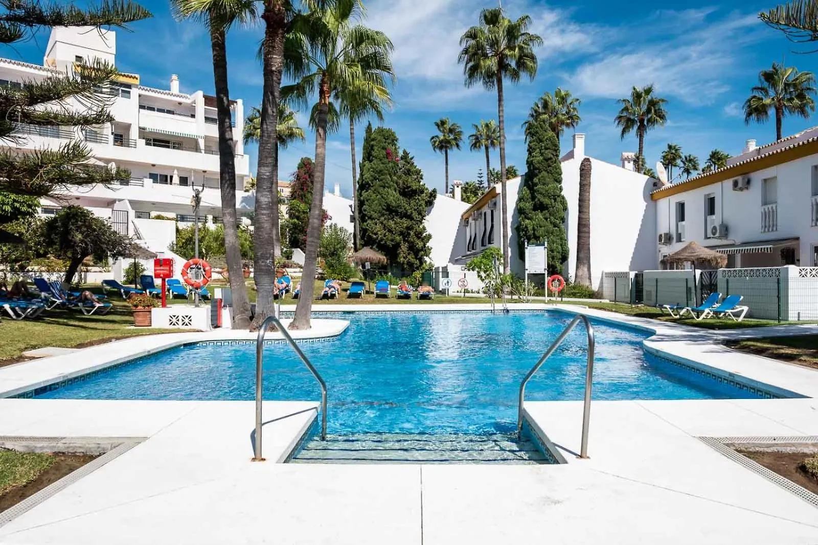 Family & Beach Apartments Mijas Costa & Fuengirola By Alfresco Stays El Faro Feriehus